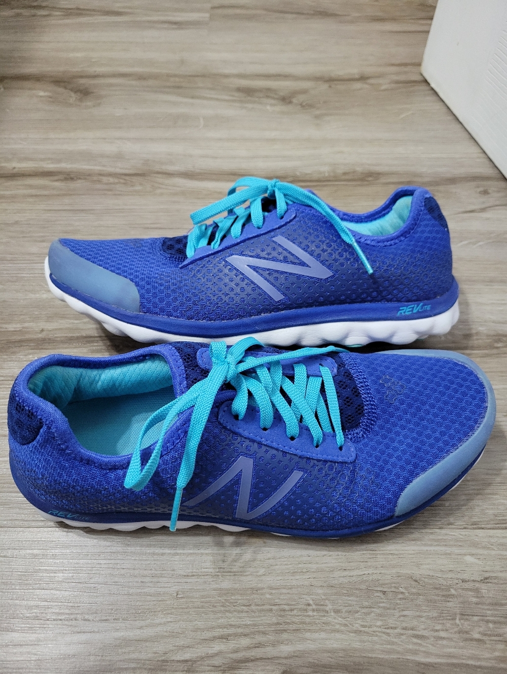 New Balance WW895v2 Superlight Runnung Shoes Size 8